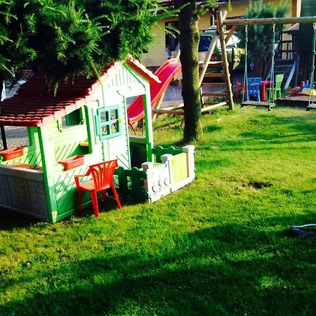 Willa Komandor Homestay Jastrzebia Gora
